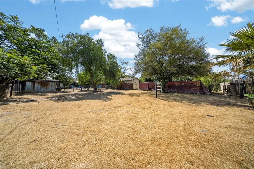 7726 Del Rosa San Bernardino, CA 92410