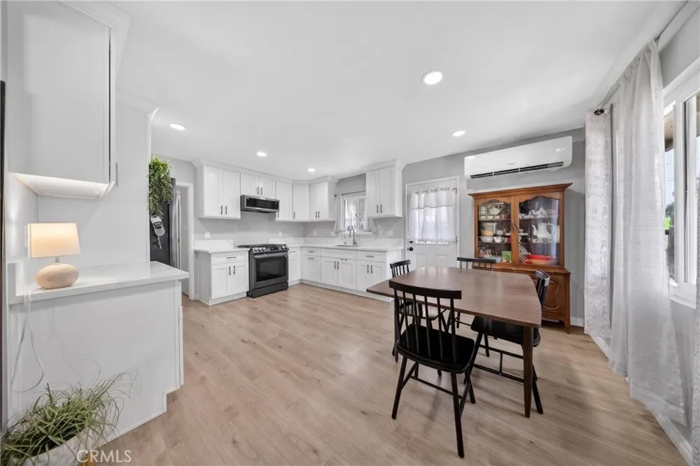 7726 Del Rosa San Bernardino, CA 92410