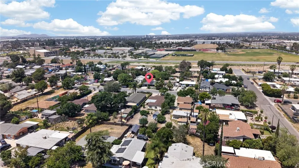 7726 Del Rosa San Bernardino, CA 92410