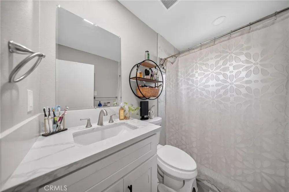 7726 Del Rosa San Bernardino, CA 92410
