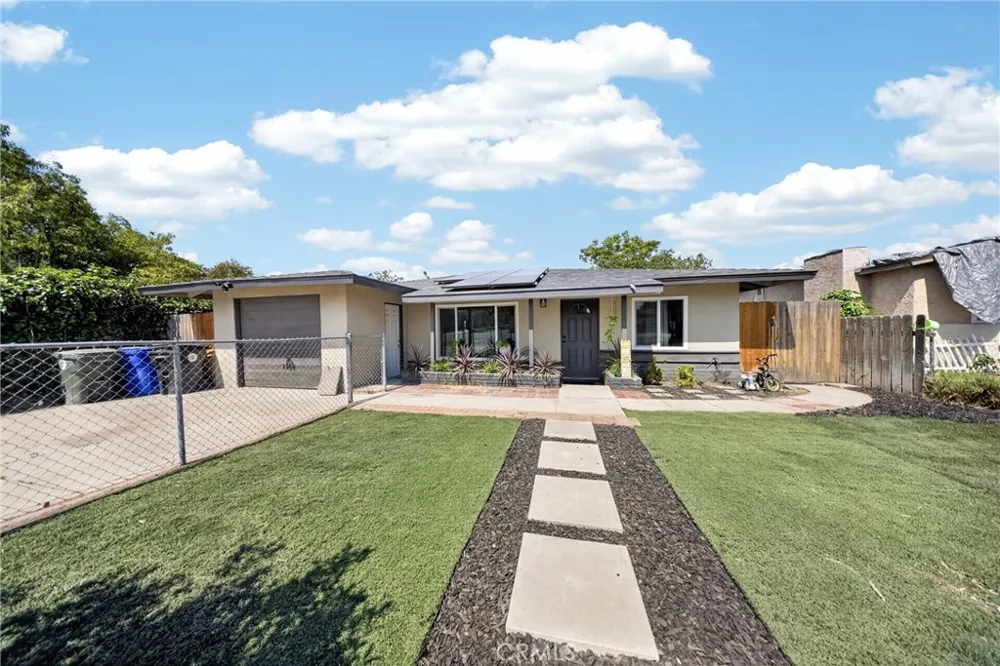 7726 Del Rosa San Bernardino, CA 92410