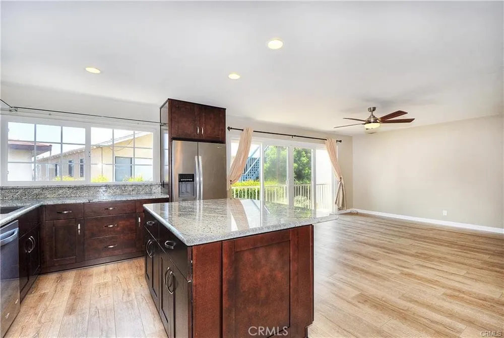 214 20th Street #A Newport Beach, CA 92663