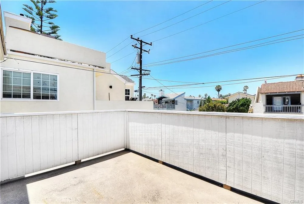 214 20th Street #A Newport Beach, CA 92663