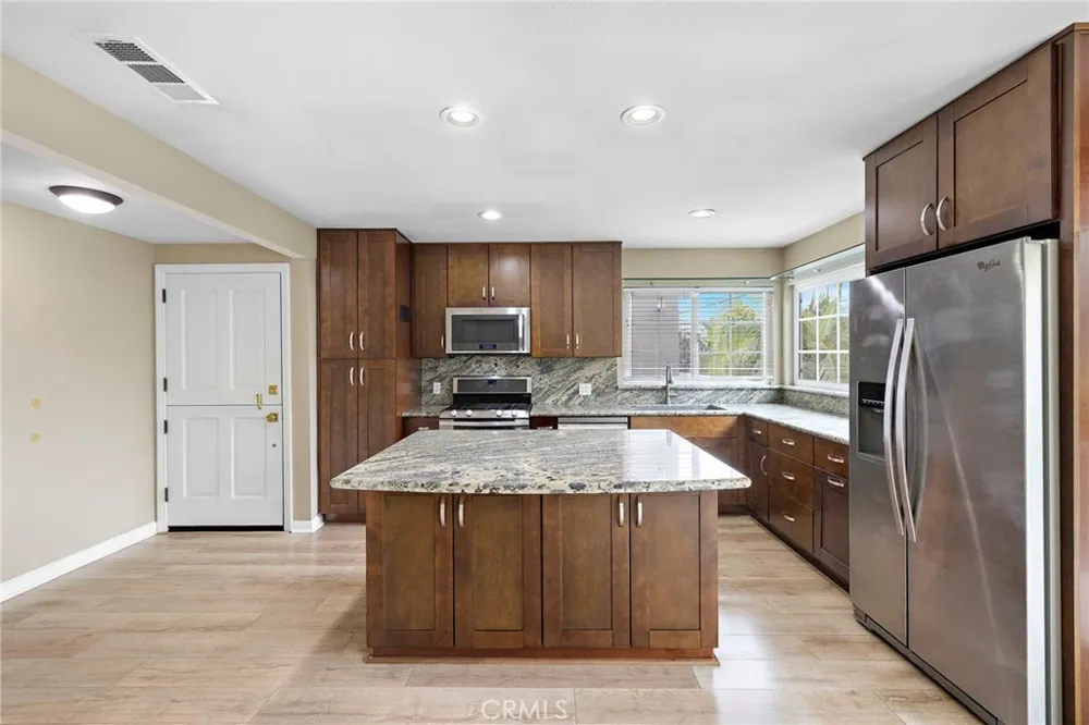 214 20th Street #A Newport Beach, CA 92663