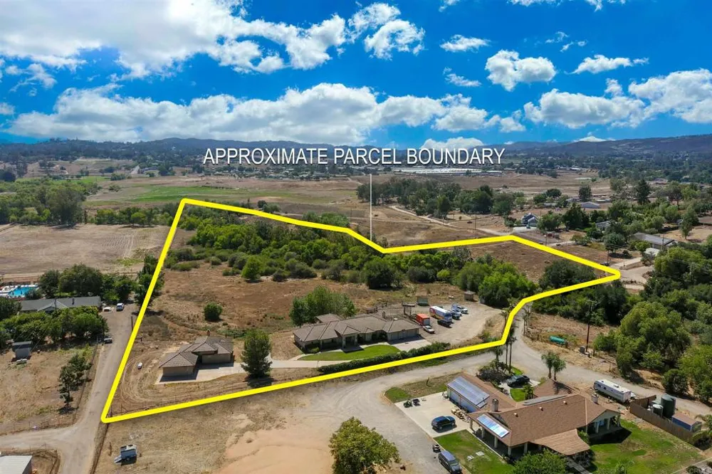 285 Penn Street Ramona, CA 92065
