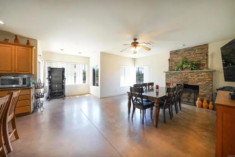 285 Penn Street Ramona, CA 92065