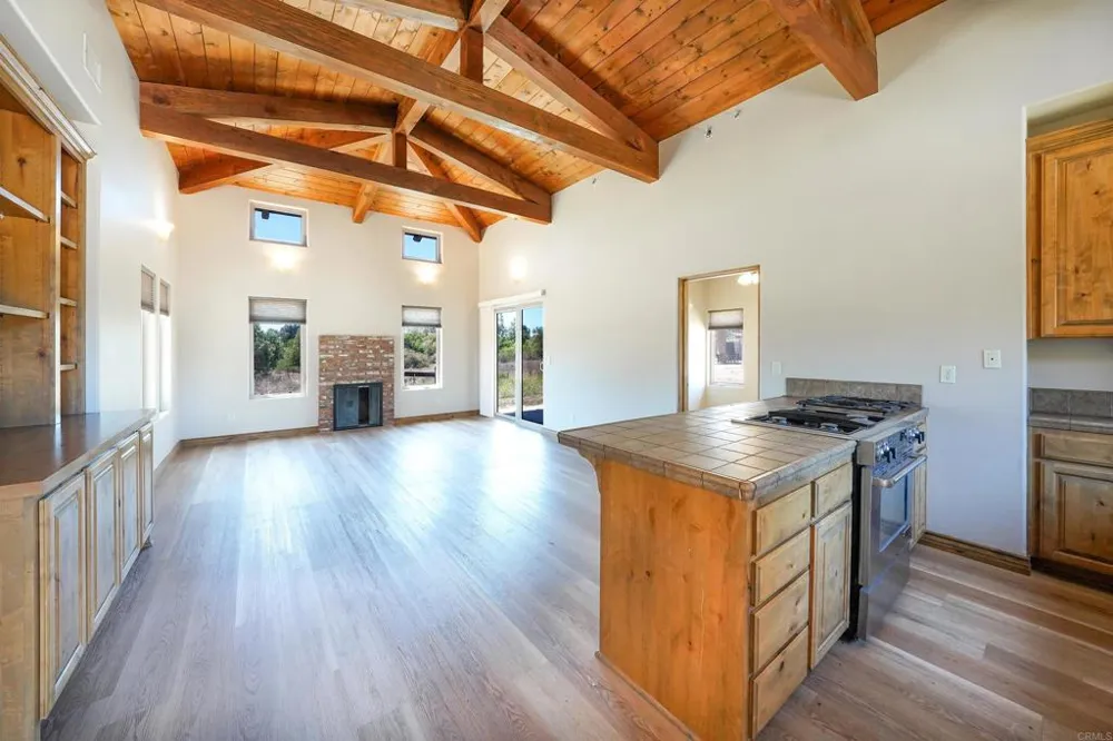 285 Penn Street Ramona, CA 92065