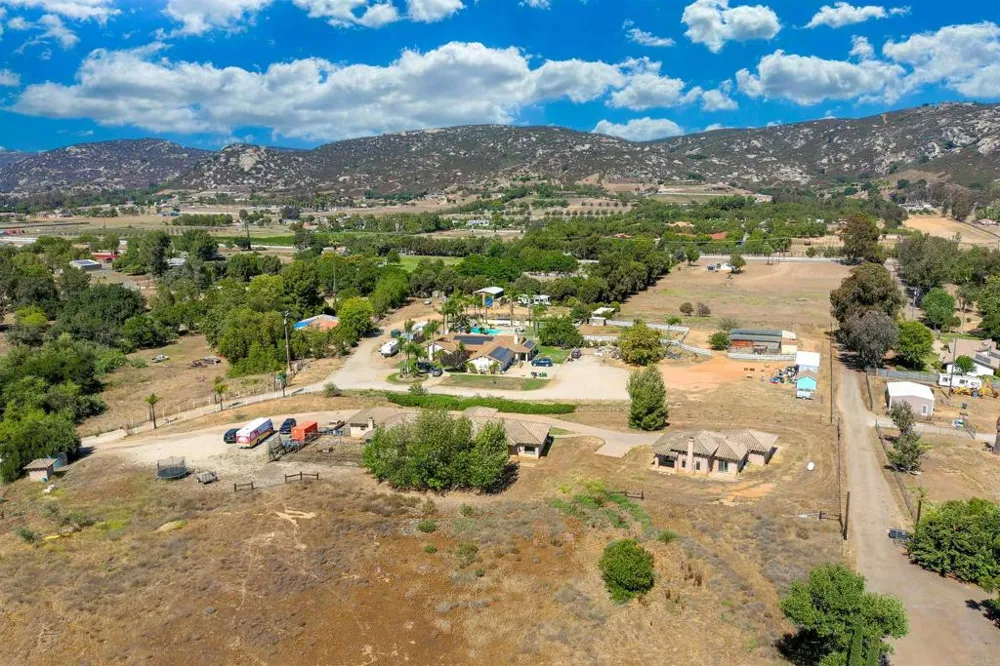 285 Penn Street Ramona, CA 92065