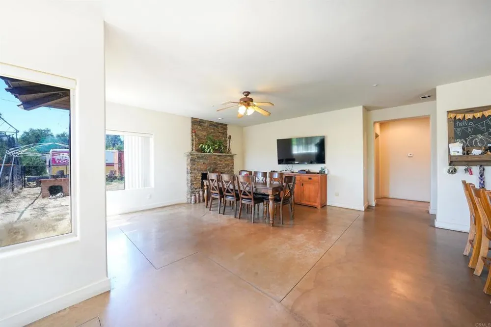 285 Penn Street Ramona, CA 92065