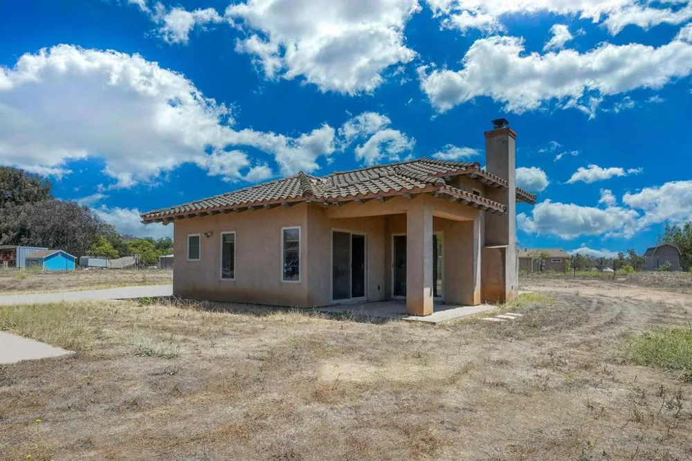 285 Penn Street Ramona, CA 92065