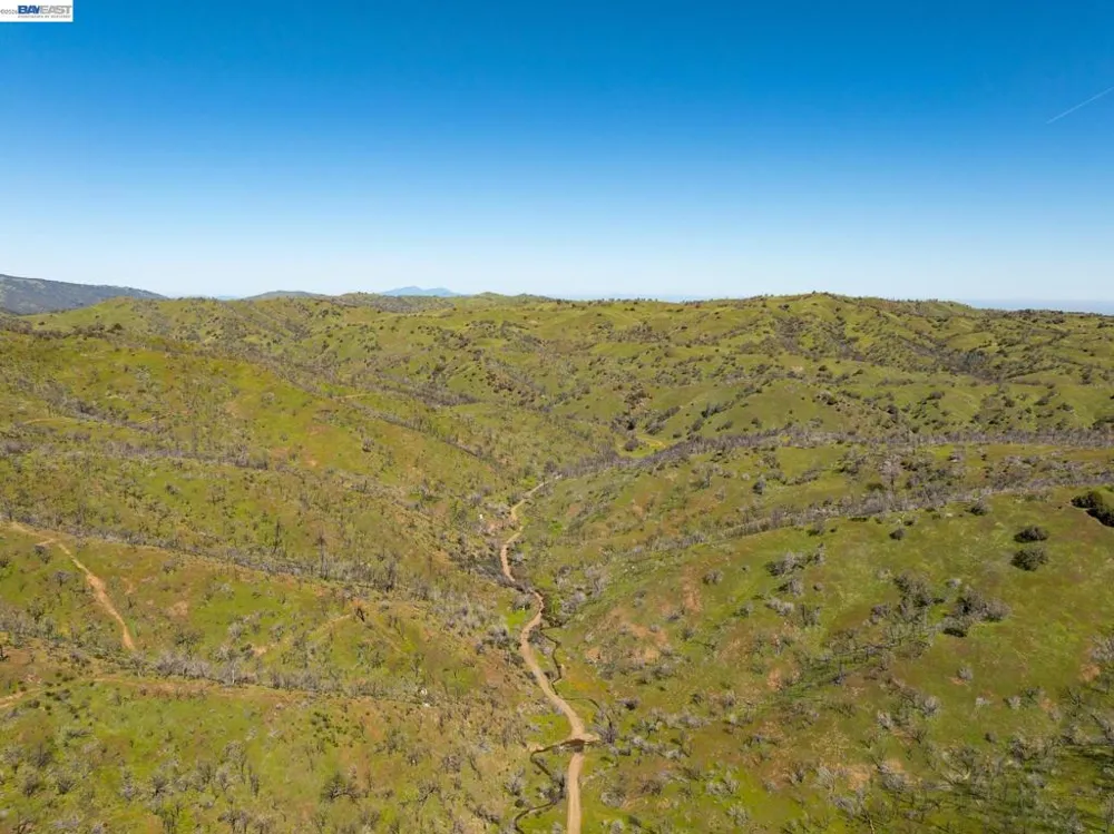 15676 W Corral Hollow Rd Tracy, CA 95377