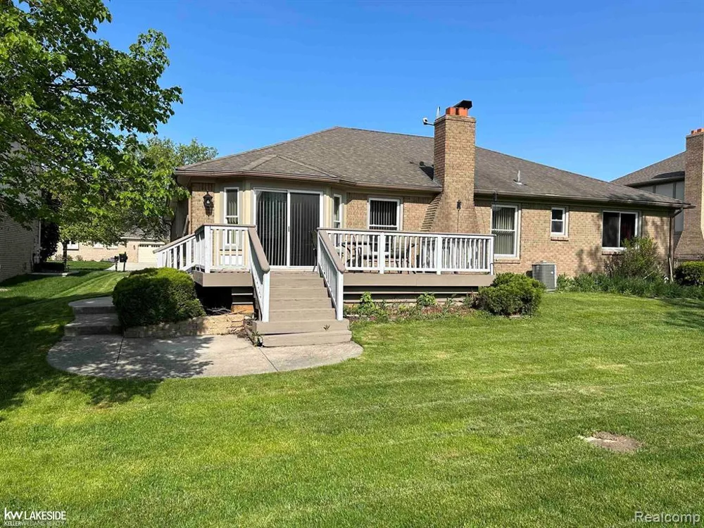 52156 Antler Drive Macomb Township, MI 48042