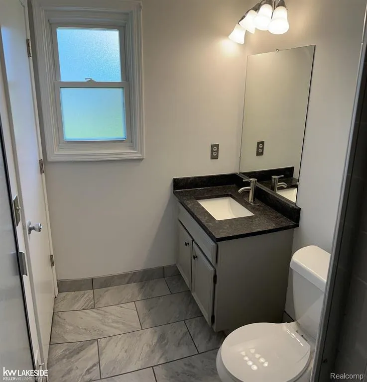 52156 Antler Drive Macomb Township, MI 48042