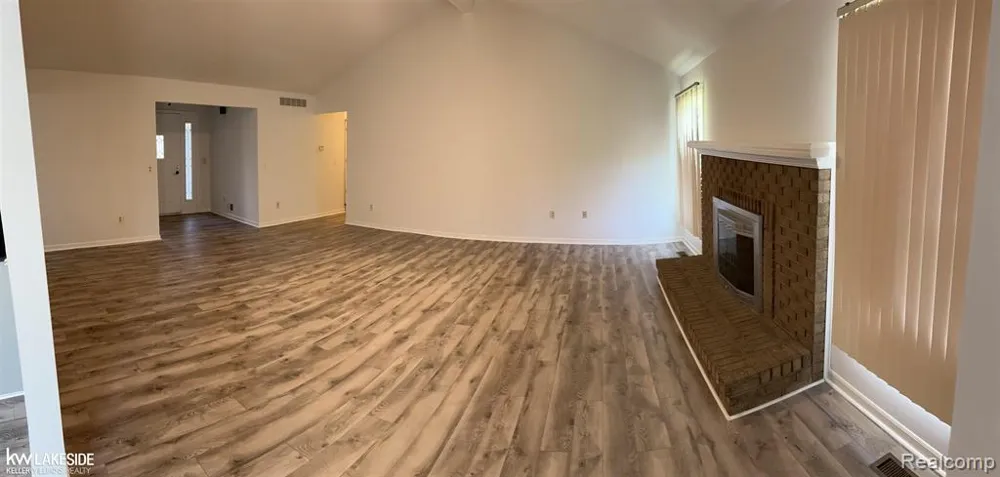 52156 Antler Drive Macomb Township, MI 48042