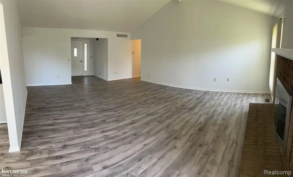 52156 Antler Drive Macomb Township, MI 48042