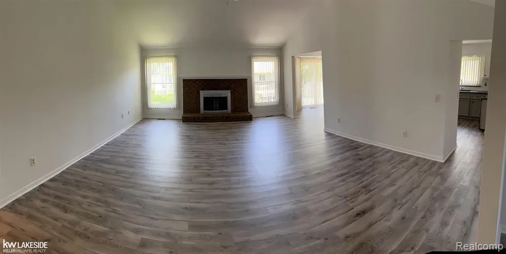 52156 Antler Drive Macomb Township, MI 48042