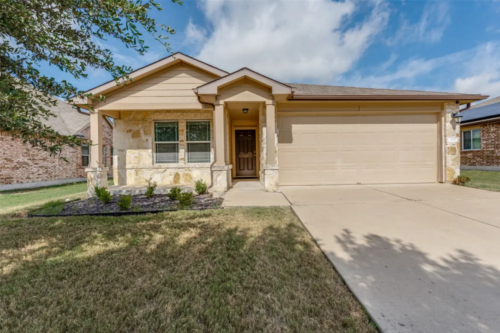 113 Screech Owl Drive Kyle, TX 78640