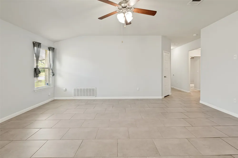 113 Screech Owl Drive Kyle, TX 78640