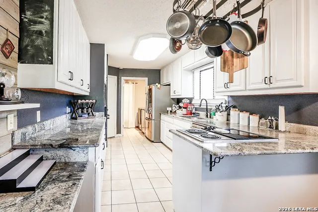 171 OAK LN Brackettville, TX 78832