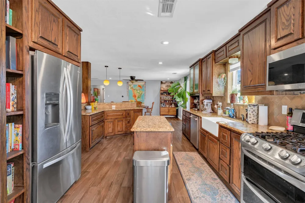 406 Oak Lane Tolar, TX 76476
