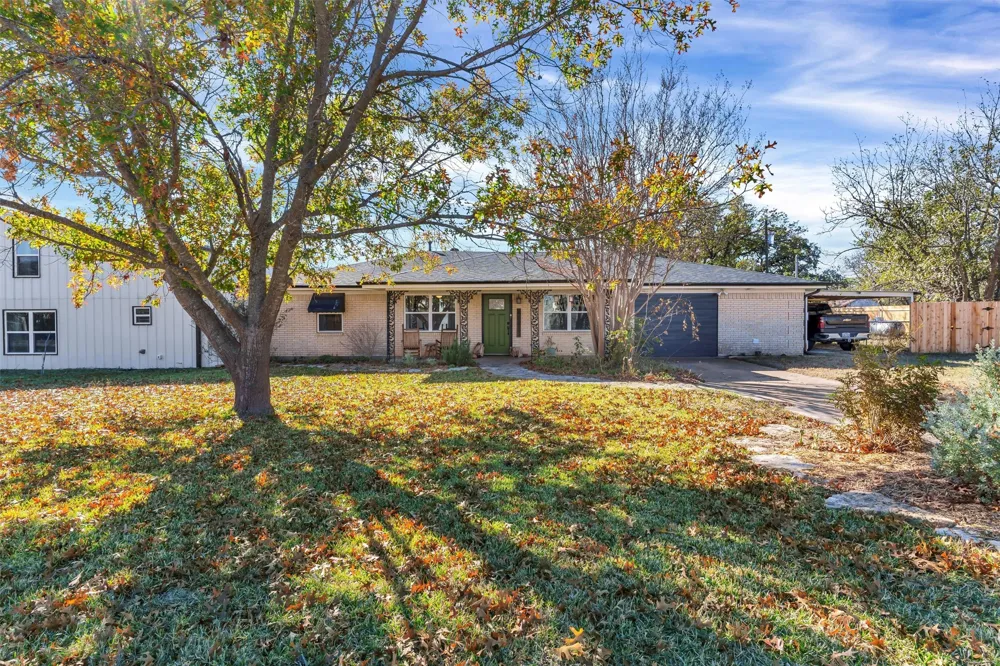 406 Oak Lane Tolar, TX 76476