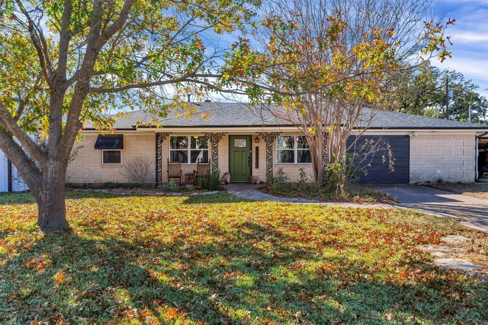 406 Oak Lane Tolar, TX 76476
