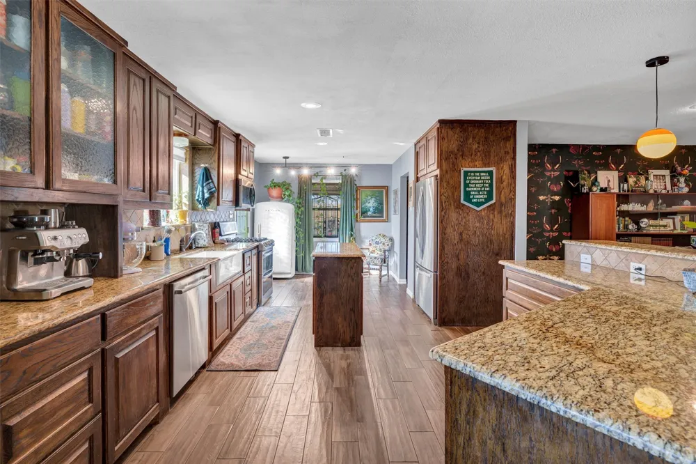 406 Oak Lane Tolar, TX 76476