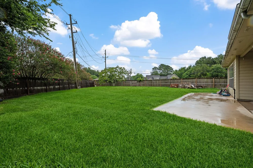 523 Savory Lane Crosby, TX 77532