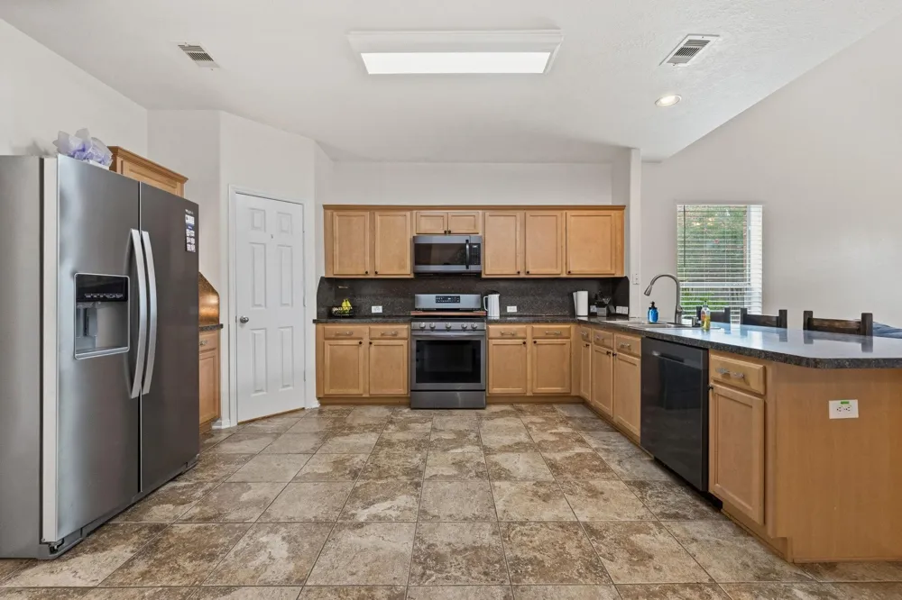 523 Savory Lane Crosby, TX 77532