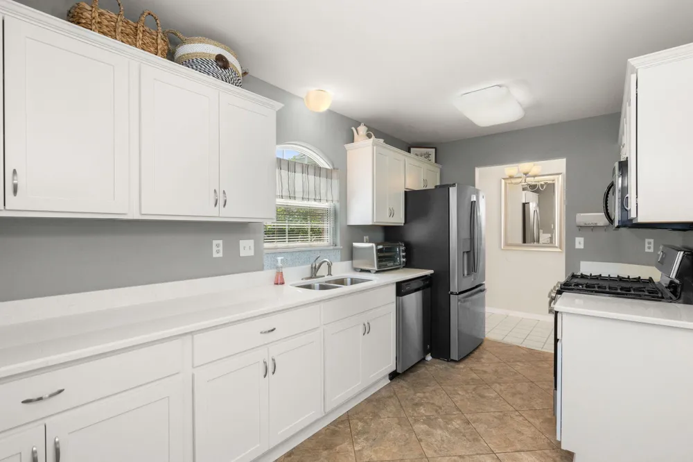 2925 Foggy Glen Drive Valparaiso, IN 46385