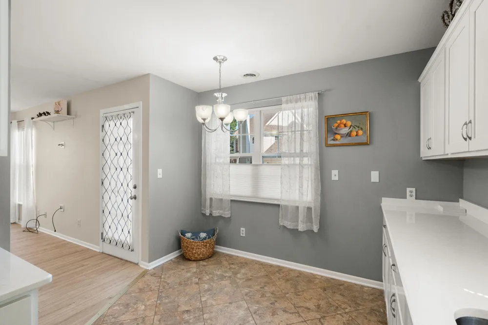 2925 Foggy Glen Drive Valparaiso, IN 46385