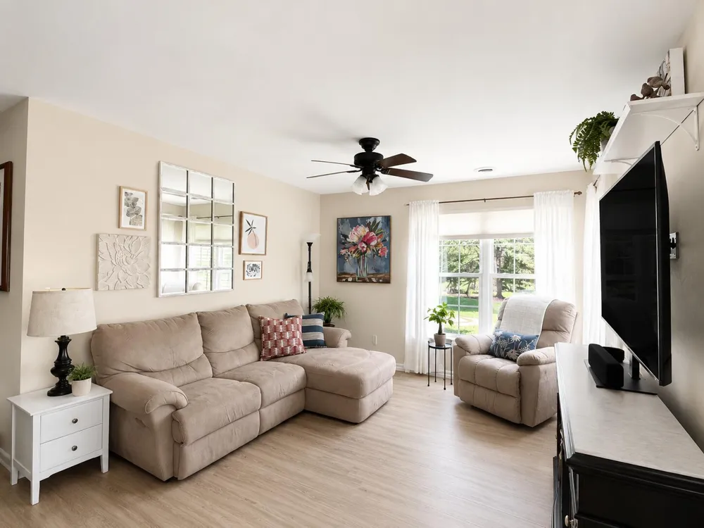 2925 Foggy Glen Drive Valparaiso, IN 46385