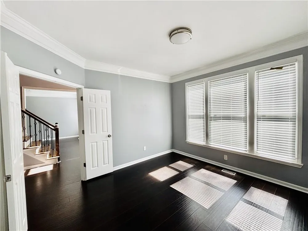 240 Creekside Park Drive Alpharetta, GA 30022