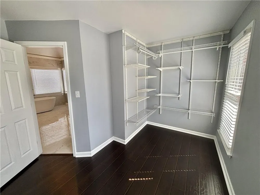 240 Creekside Park Drive Alpharetta, GA 30022