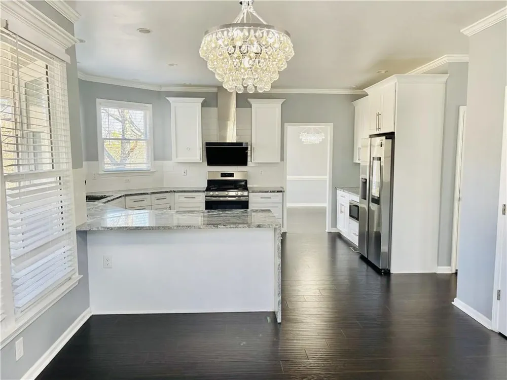 240 Creekside Park Drive Alpharetta, GA 30022