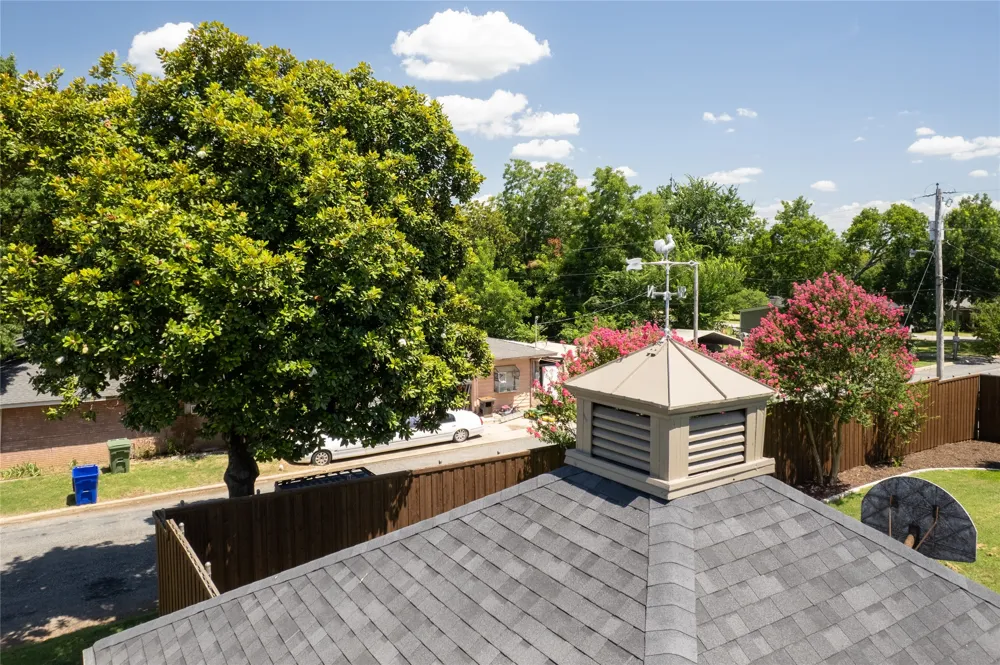 406 E Main Street Whitesboro, TX 76273