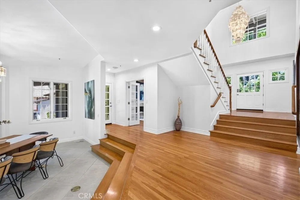 19 Round Up Road Bell Canyon, CA 91307