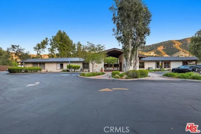 19 Round Up Road Bell Canyon, CA 91307