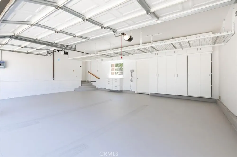 19 Round Up Road Bell Canyon, CA 91307