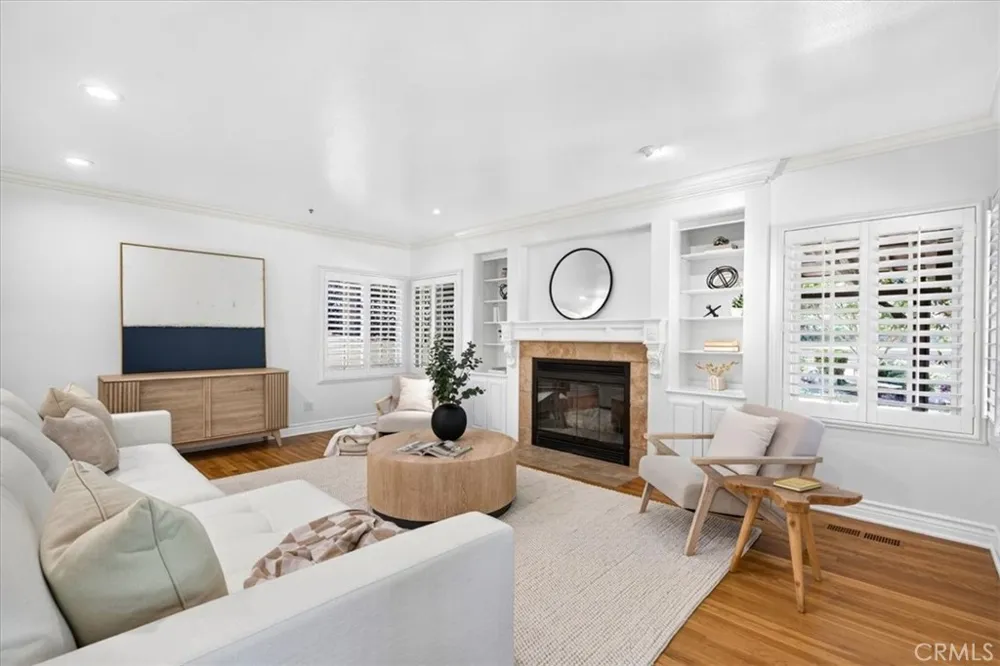 19 Round Up Road Bell Canyon, CA 91307
