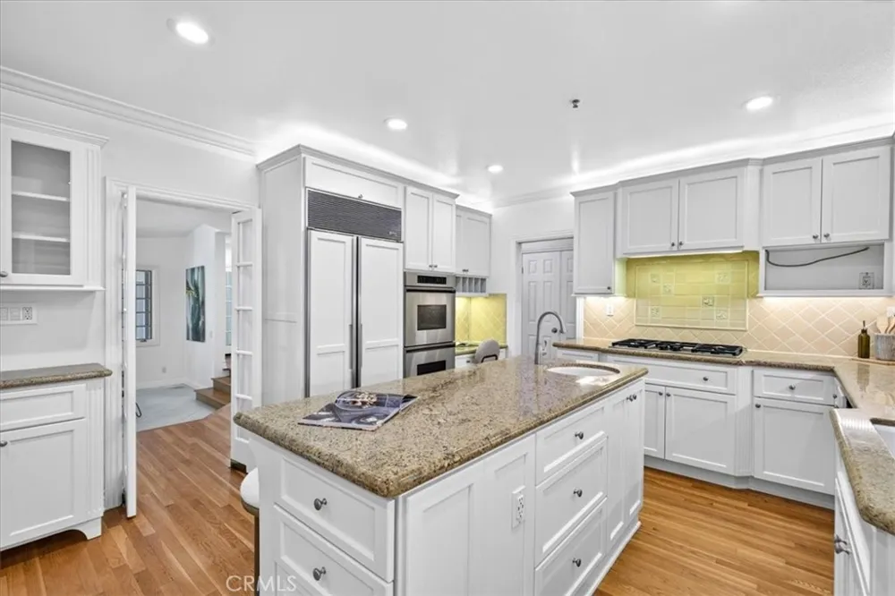 19 Round Up Road Bell Canyon, CA 91307