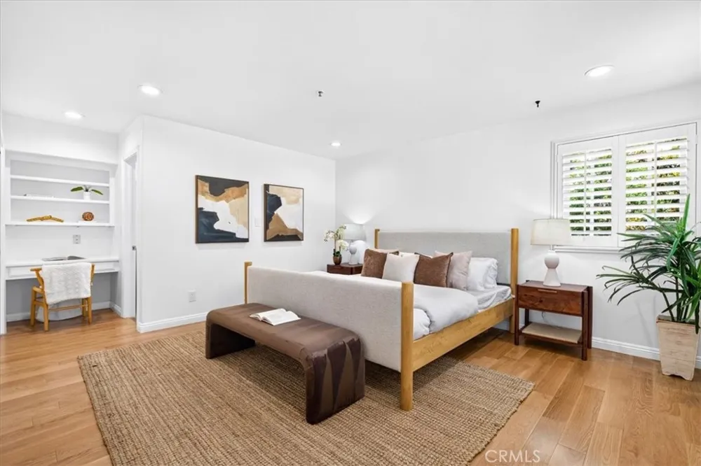 19 Round Up Road Bell Canyon, CA 91307