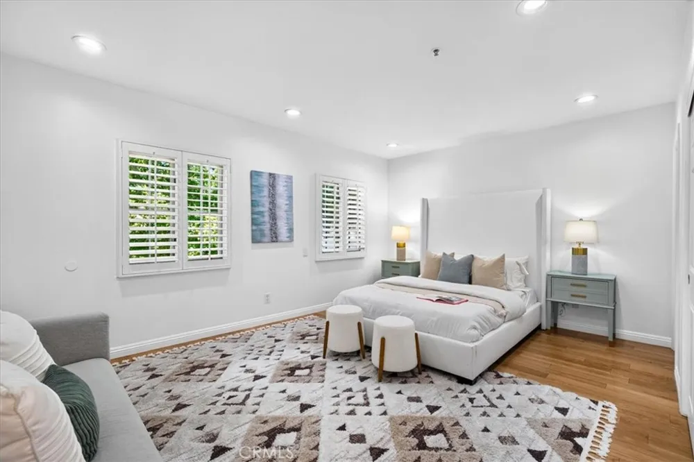 19 Round Up Road Bell Canyon, CA 91307