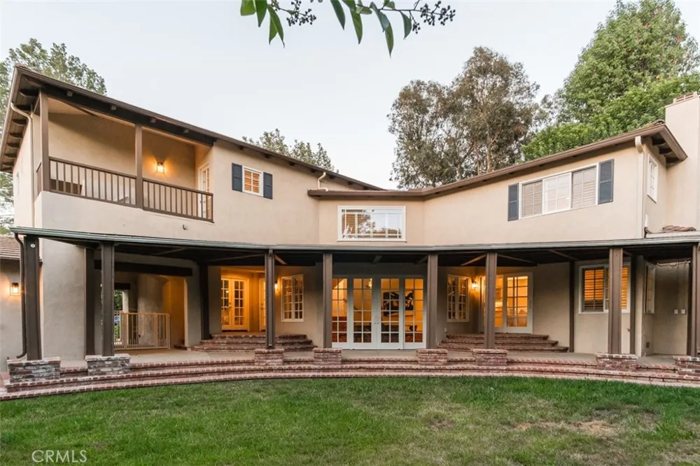 19 Round Up Road Bell Canyon, CA 91307