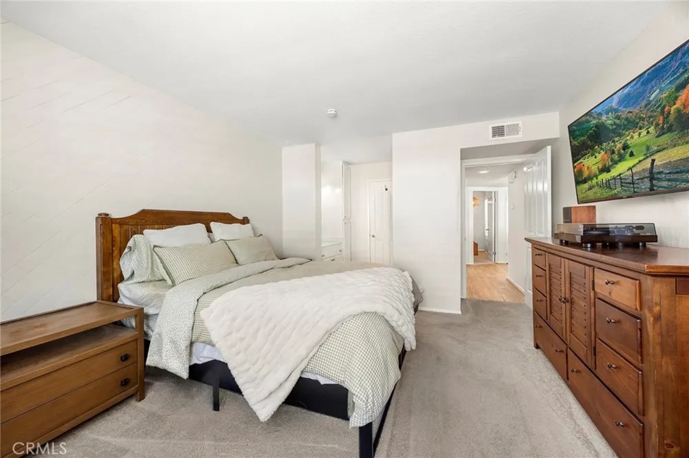 1 Oak Spring Ln #320 Aliso Viejo, CA 92656