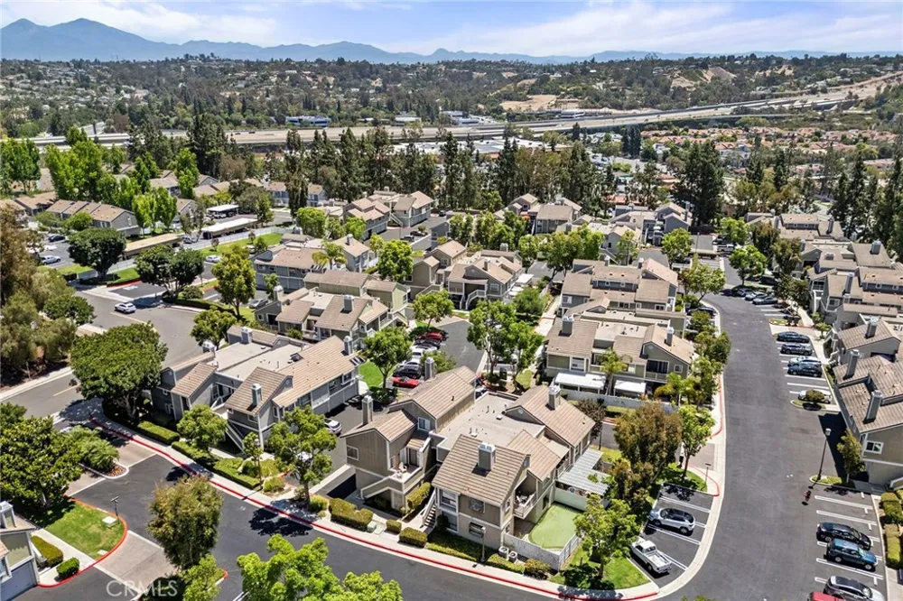 1 Oak Spring Ln #320 Aliso Viejo, CA 92656