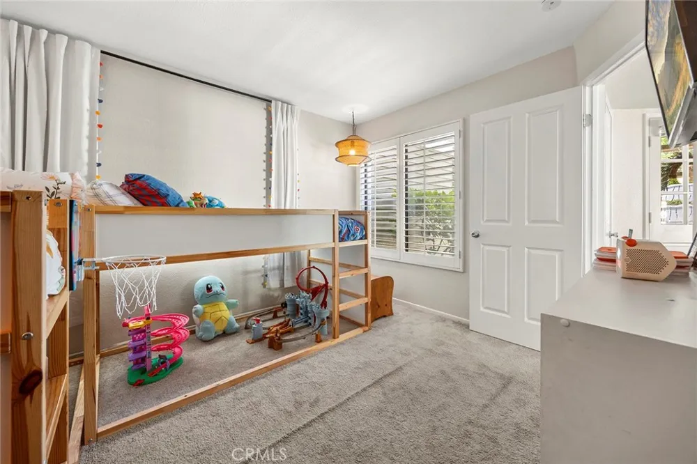 1 Oak Spring Ln #320 Aliso Viejo, CA 92656