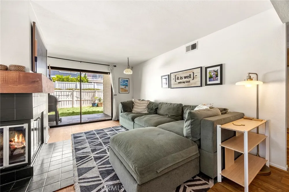1 Oak Spring Ln #320 Aliso Viejo, CA 92656