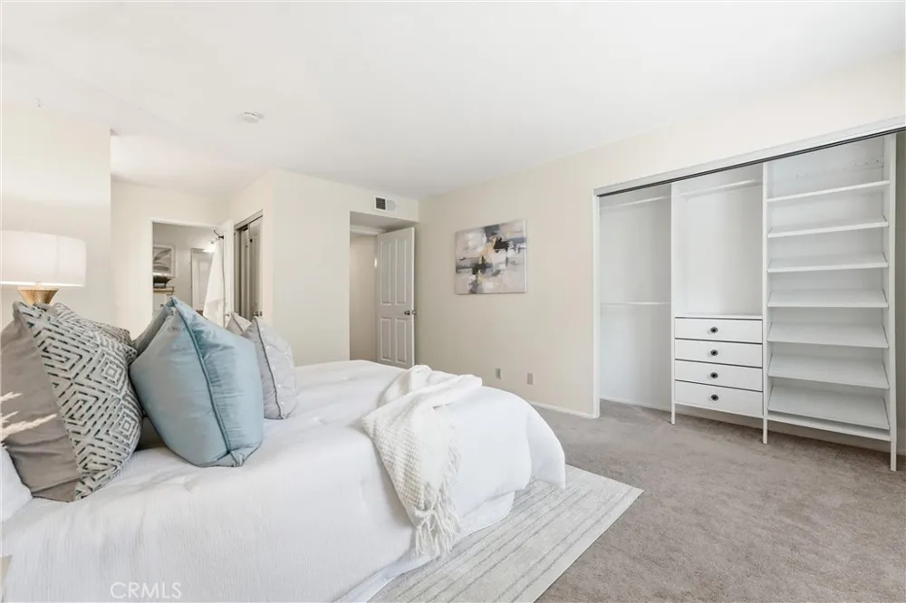 1 Oak Spring Ln #320 Aliso Viejo, CA 92656