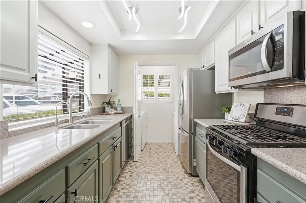 1 Oak Spring Ln #320 Aliso Viejo, CA 92656
